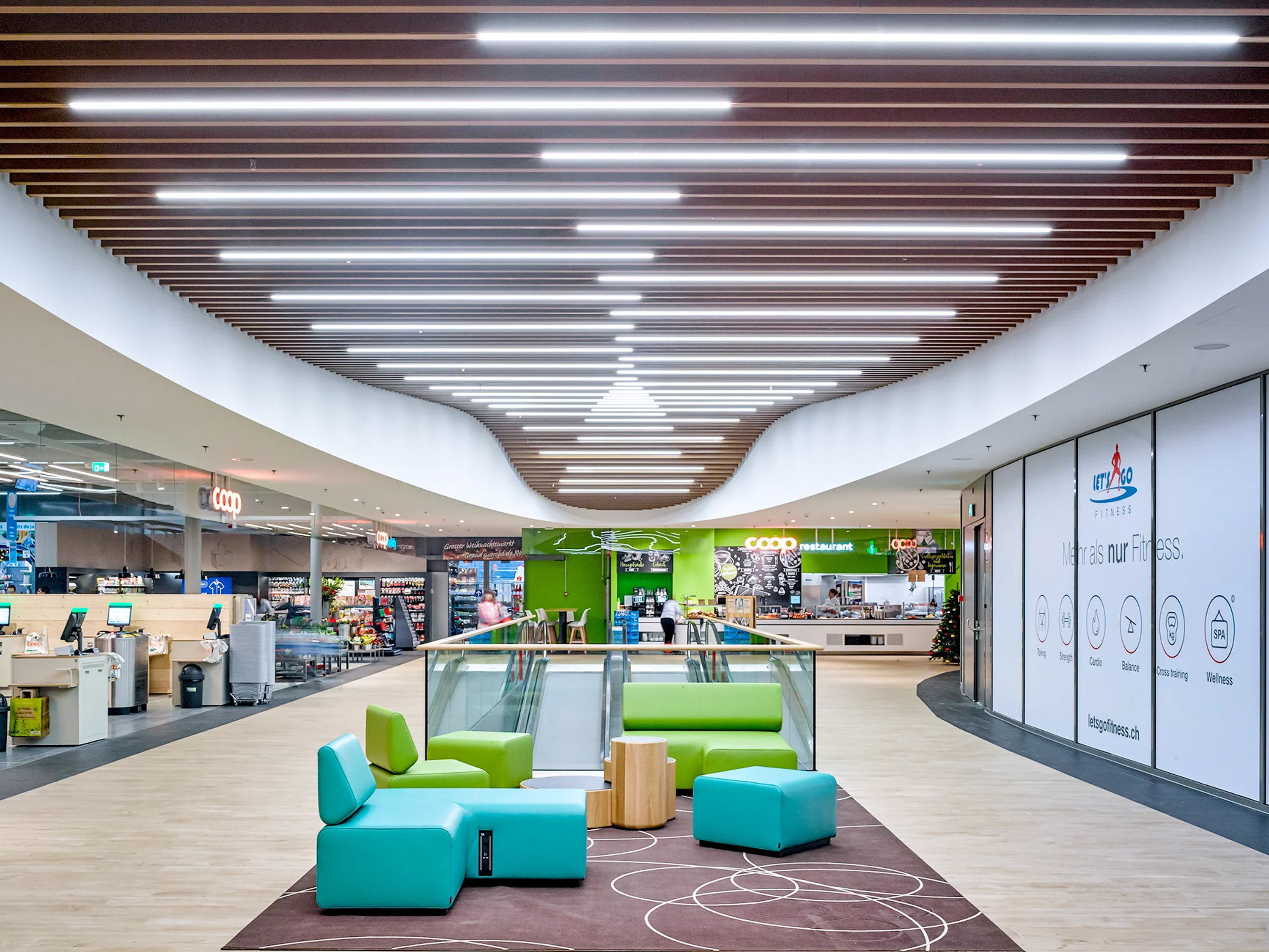 Shopping Mall Coop Löwenberg, Murten Strip Metal Ceiling System Aluminum Panels