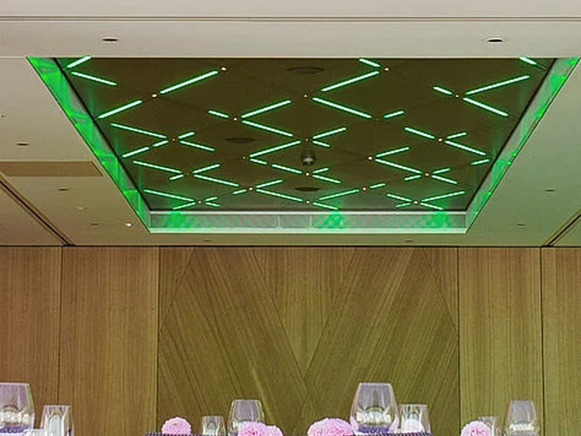 RESORT Aluminum Metal Ceiling Aluminum False Ceiling Panel 