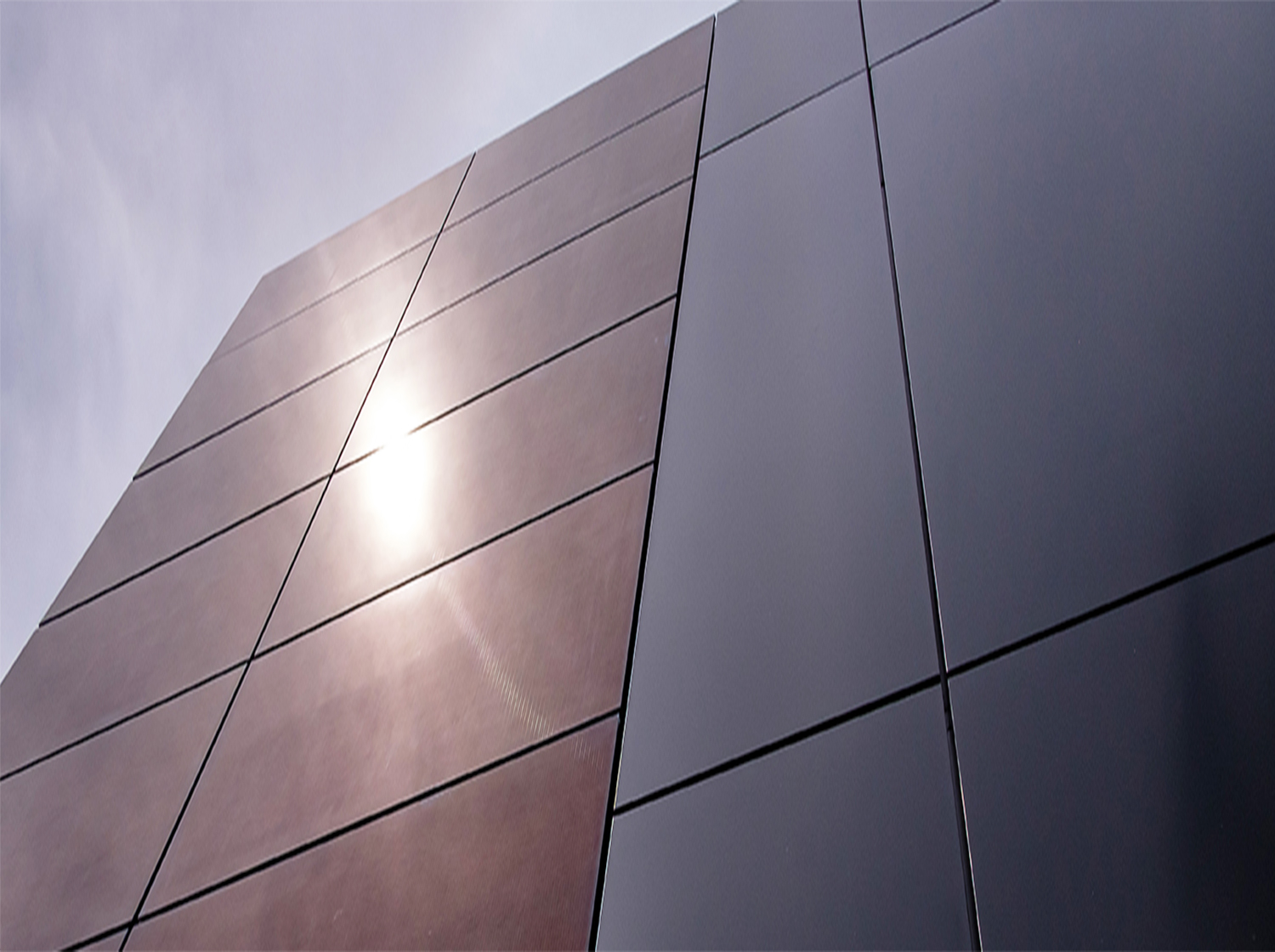 The Unyielding Shield: Aluminum Cladding's Remarkable Weather Resistance