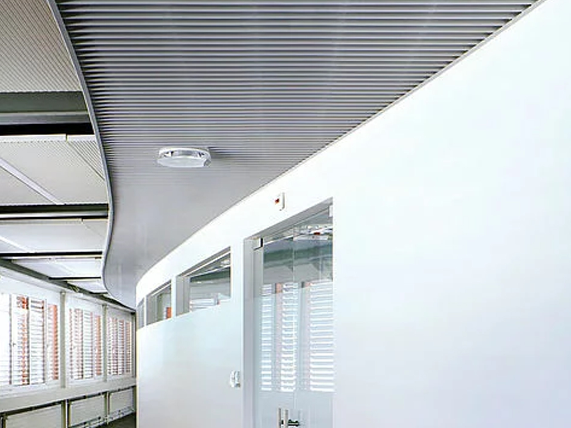 Härterei Gerster AG Open Cell Ceiling Aluminum False Ceiling Panel Aluminum Ceiling