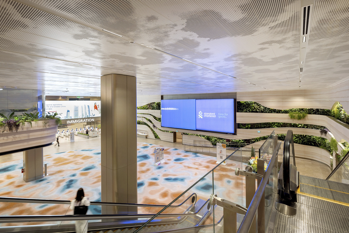 Singapore Changi Airport Terminal 2: A Ceiling of Wonder