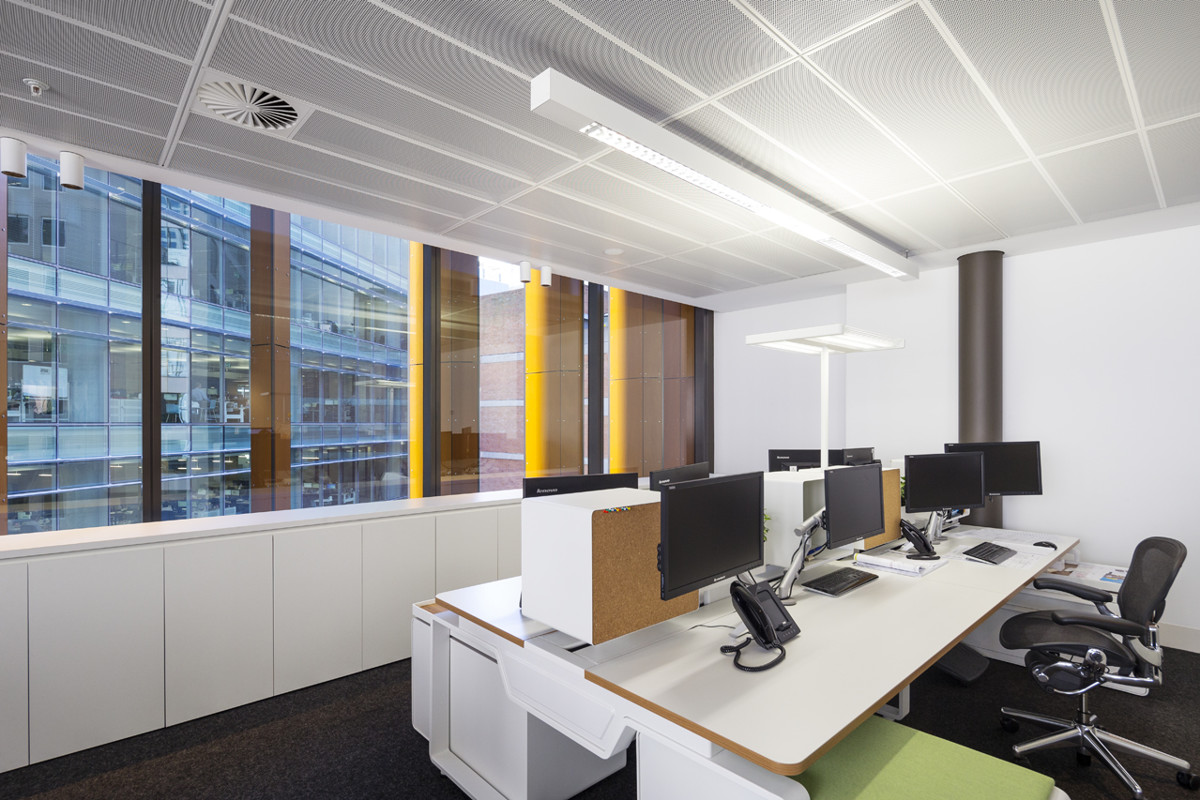 The Advantages of Using Aluminum Strip Ceiling System in Offices