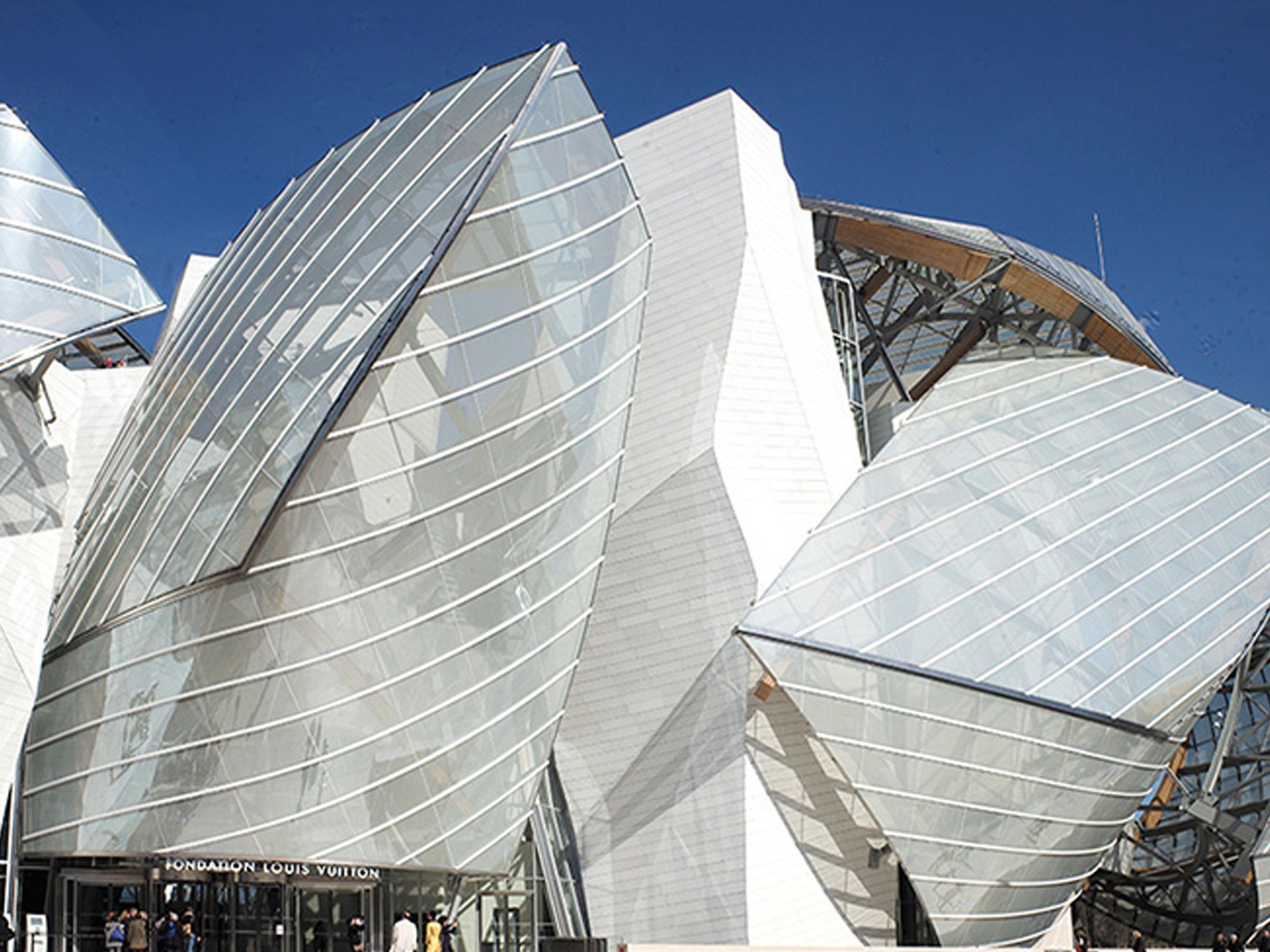 Fondation Louis Vuitton Aluminum Wall Cladding Flashclad Cladding Insulated Aluminum Panels.jpg