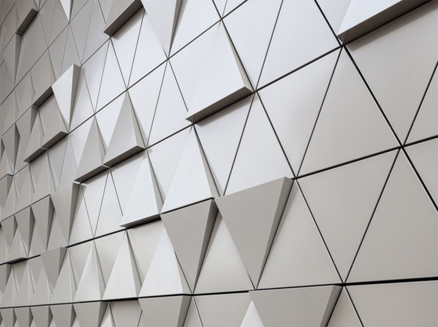 Aluminum Cladding: Regulatory and Standards Compliance in Modern Construction