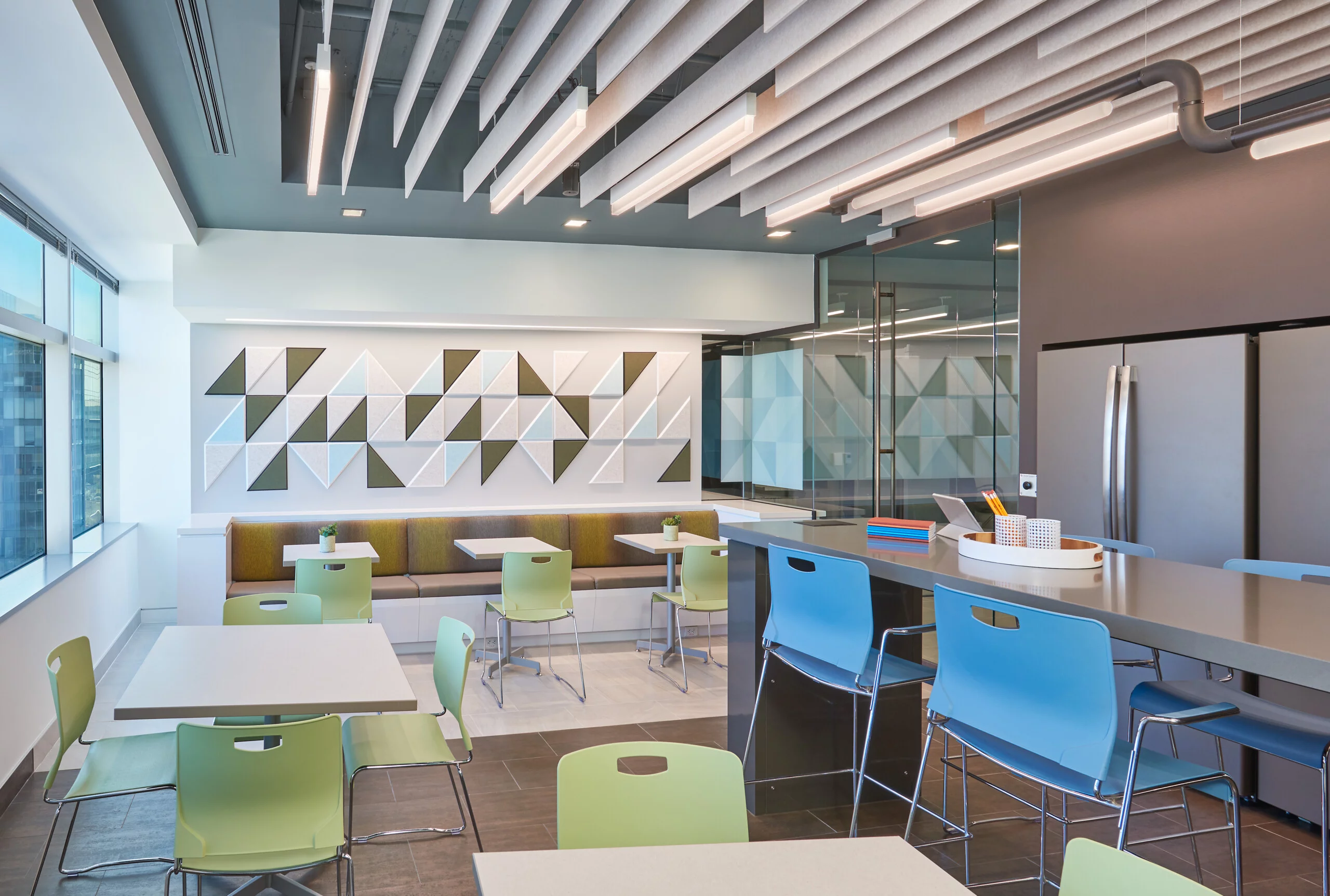 Creating an Unforgettable Dining Experience with Metal Baffle Ceilings