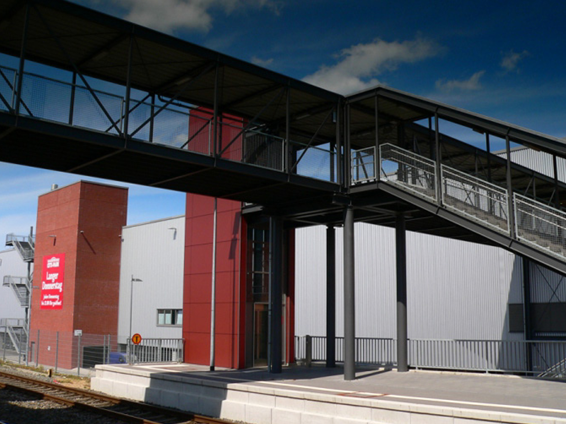 Railway station CITTI-PARK Aluminium Wall Cladding Systems Metal Wall Cladding Acm Cladding