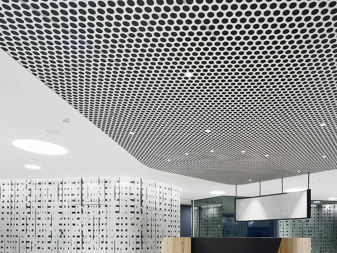 Technical Overview of Metal Aluminum Ceiling Panels in Office Buildings