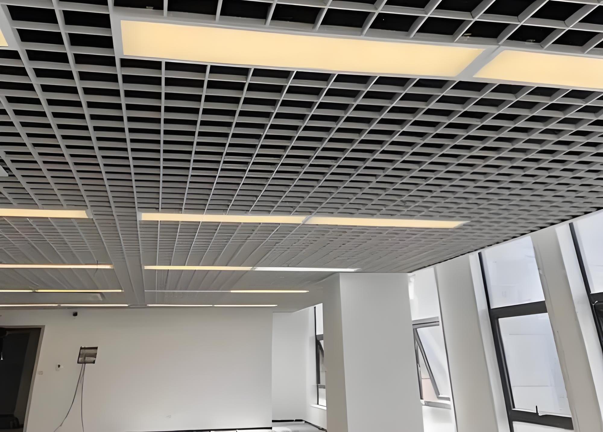 Bringing Modern Elegance to Homes with Suspended Metal Mesh Ceiling Panels