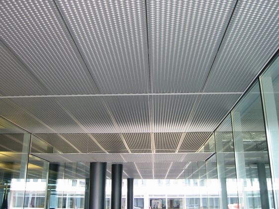 Architectural Mesh Innovations: Metal Mesh Solutions for Modern Design.jpg