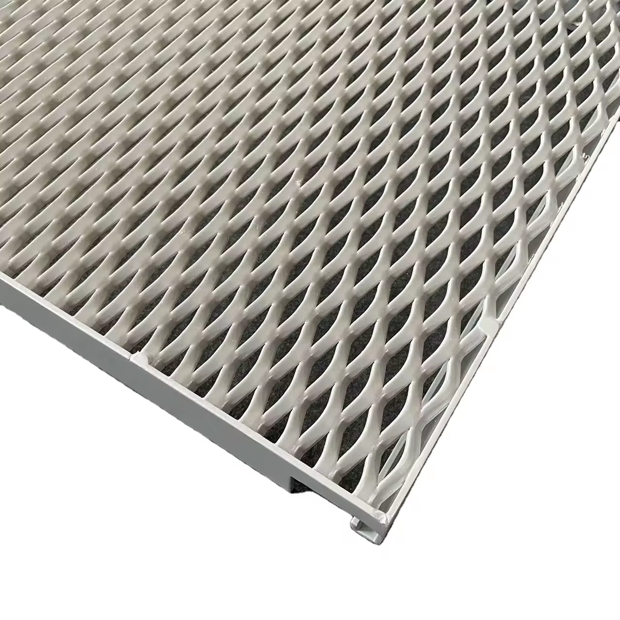 The Role of Suspended Perforated Metal Mesh Ceiling Panels in Sustainable Building Design